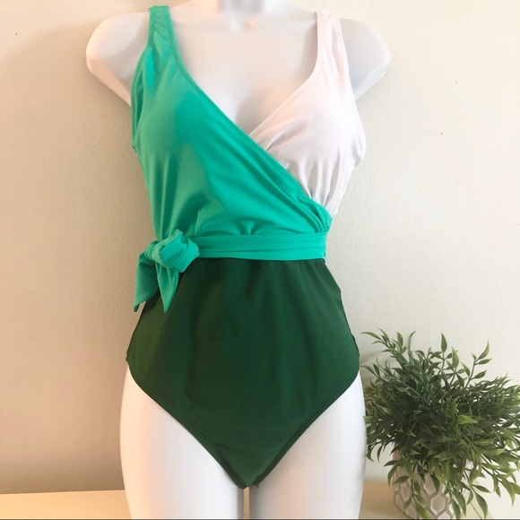 CUPSHE Color block One Piece - Picture 2 of 14